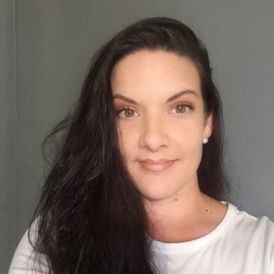 Meet your Posher, Gina